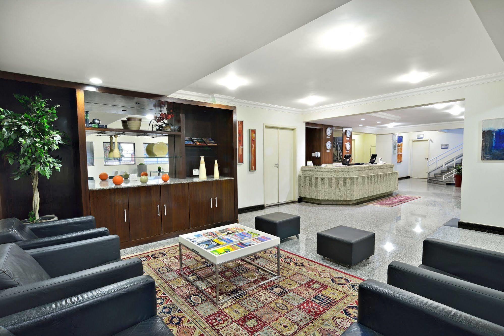 Plaza Inn Flat Araxá Extérieur photo